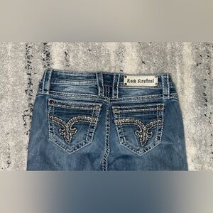 **SHORT**Rock Revival Jeans